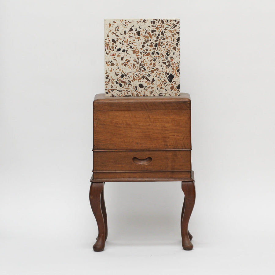 Ivory Cedar & Walnut - 305 x 295mm
