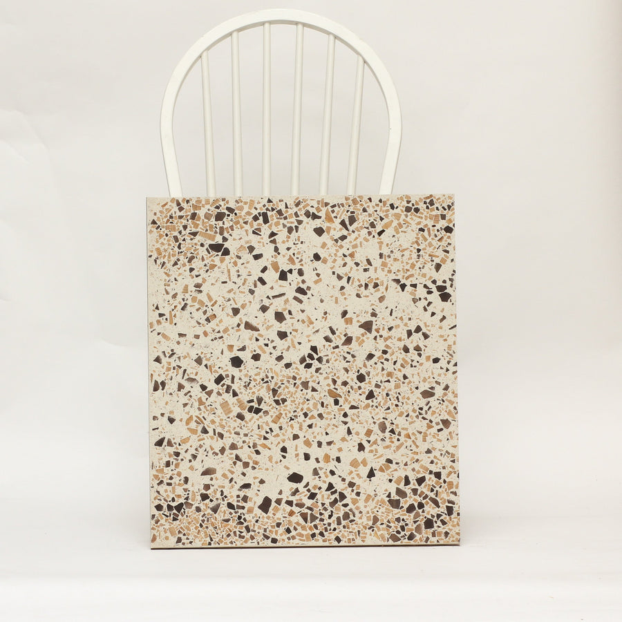 Ivory Cedar & Walnut - 630 x 550mm