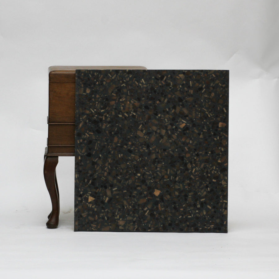 Slate Walnut - 610 x 580mm