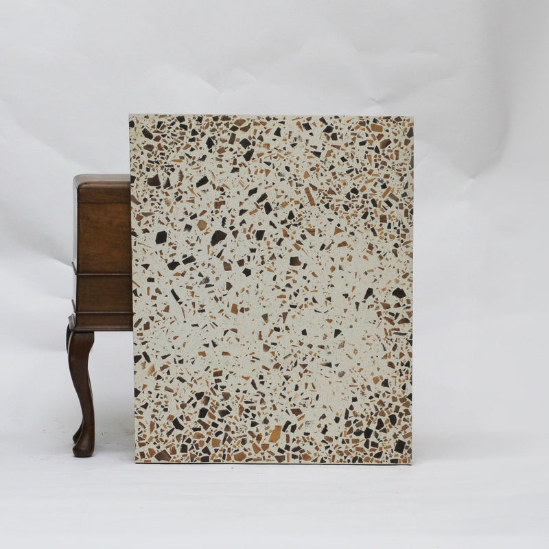 Ivory Cedar & Walnut - 750 x 600mm